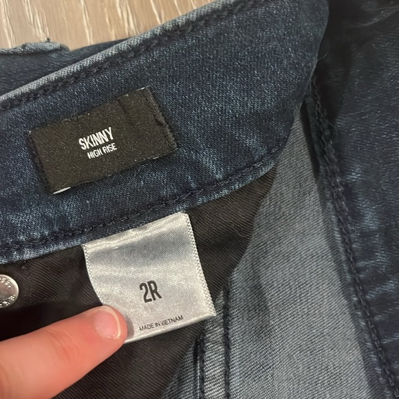 Express Skinny High Rise Dark Wash Jeans - Picture 4 of 4